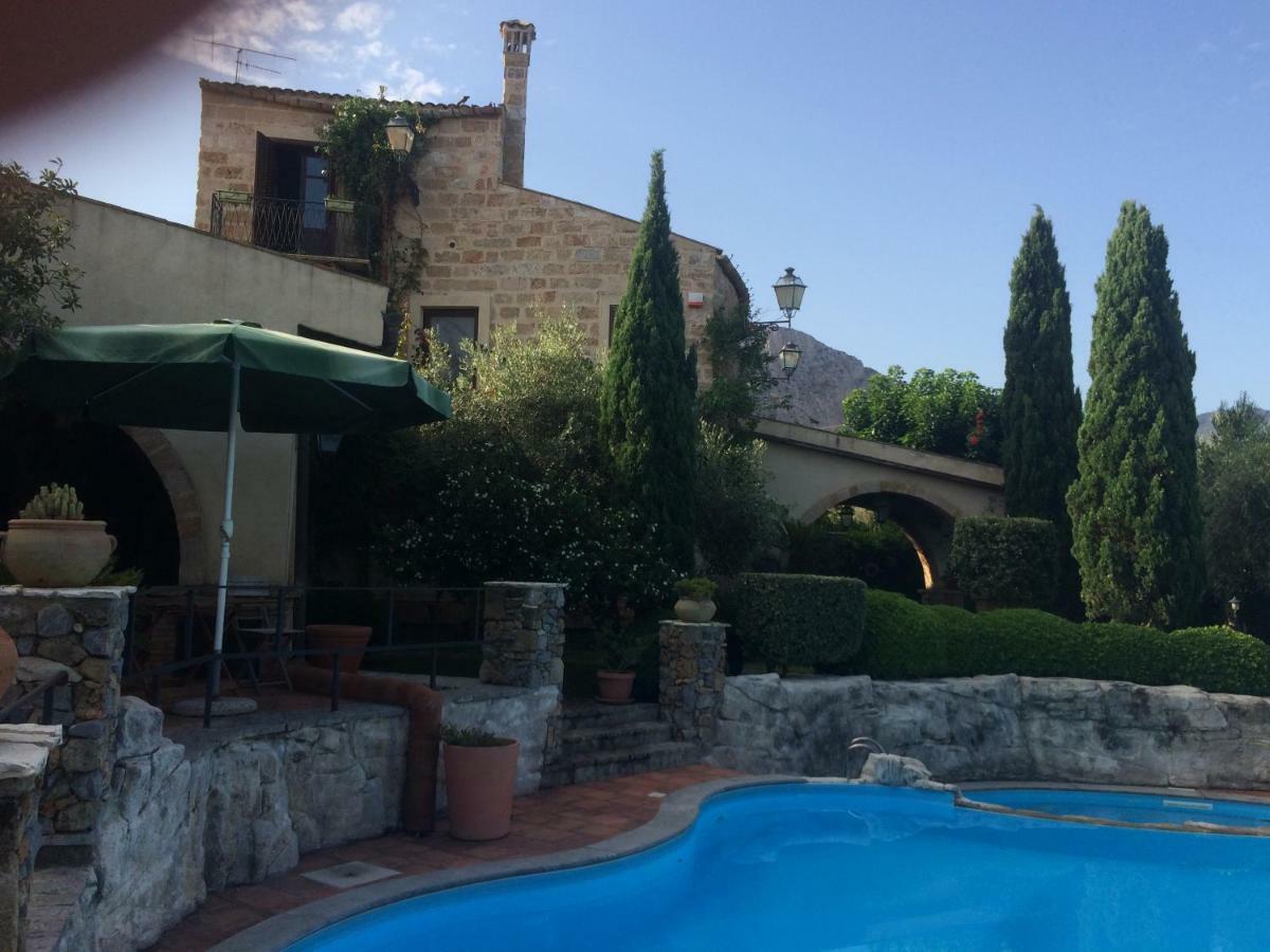 Bed and Breakfast Casolare Giummari à Carini Extérieur photo